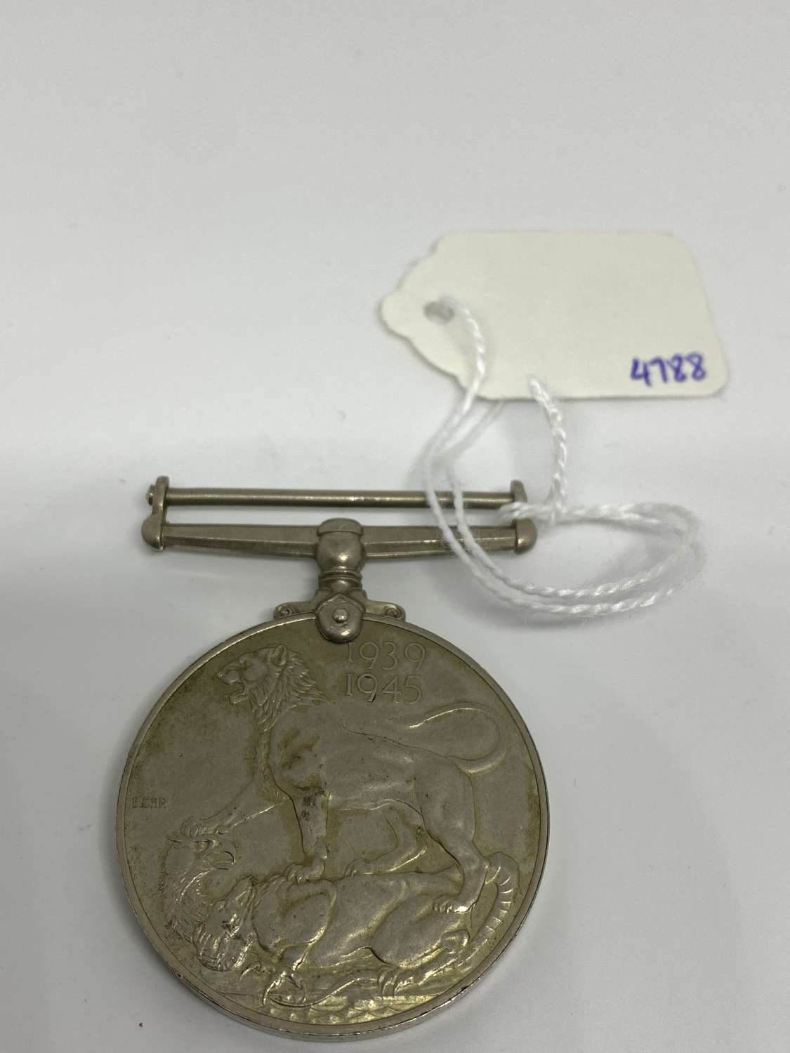WW2 Defence Medal With Single Lion To Reverse