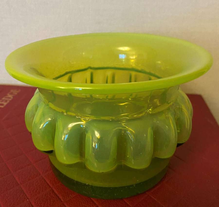 Bertil Vallian Swedish Glass Bowl