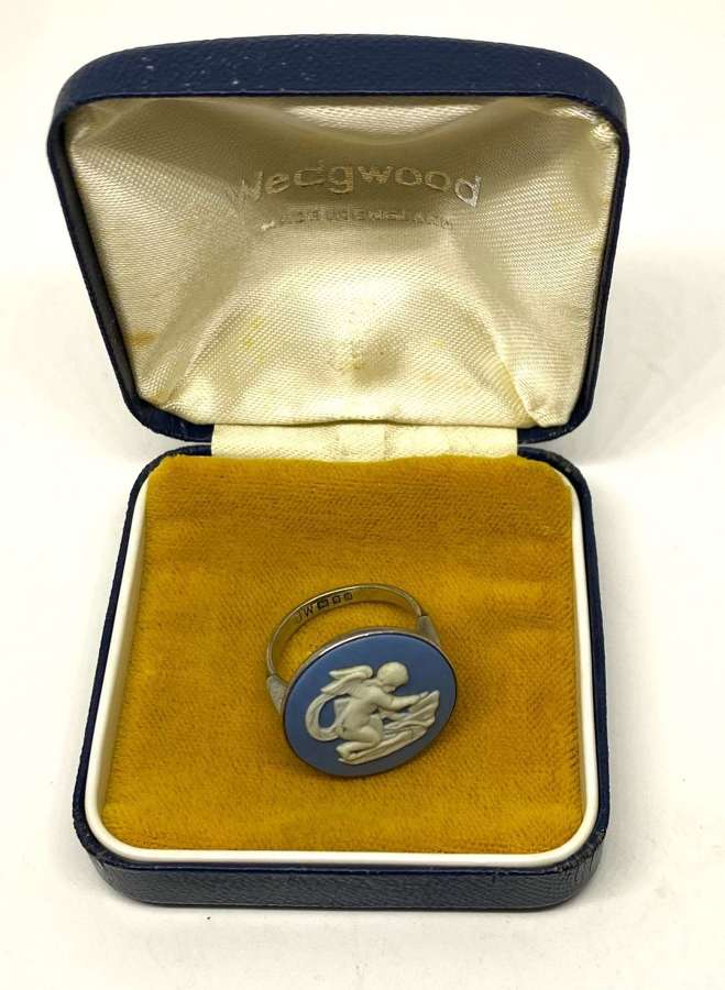 Vintage Silver Wedgwood Ring
