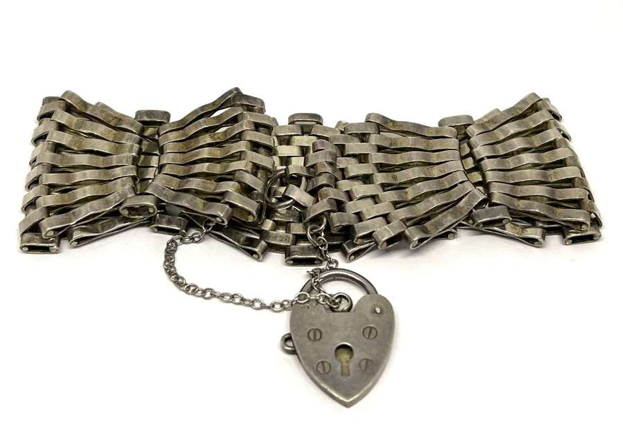 Silver Bracelet With Heart Padlock