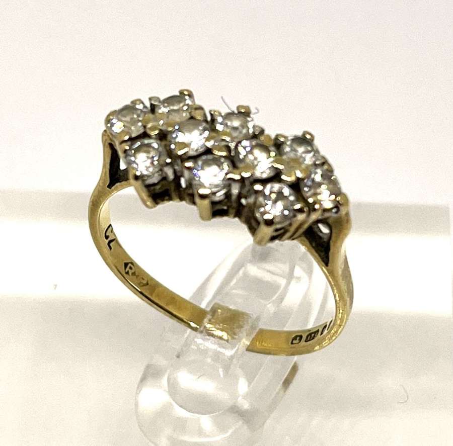 9ct Gold Ring With Cubic Zirconia