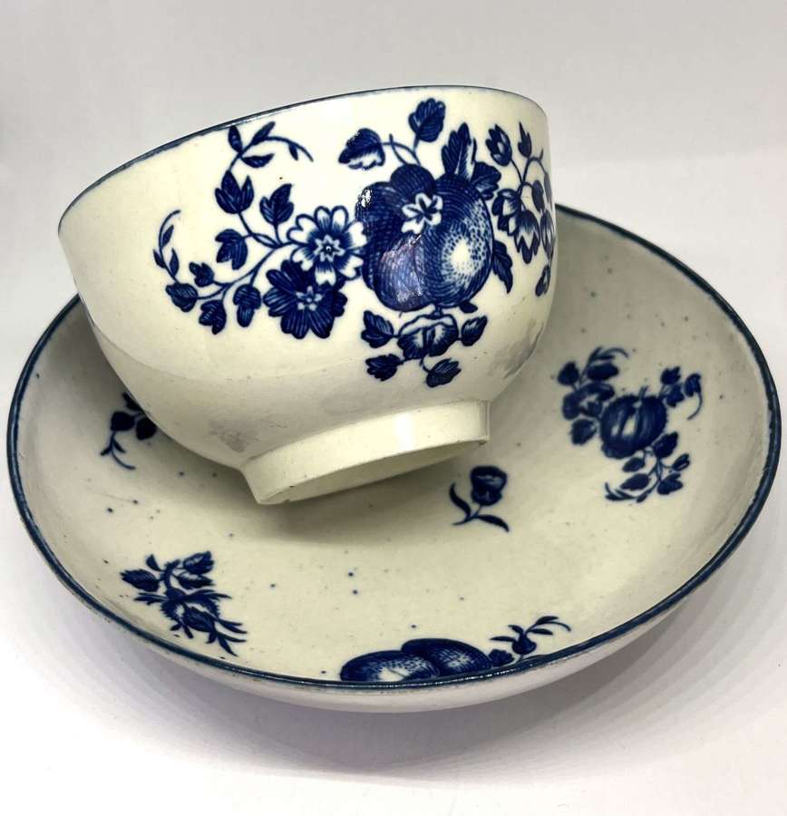 Early Worcester 18thC Porcelain Fruit Sprigs Tea Bowl & Saucer
