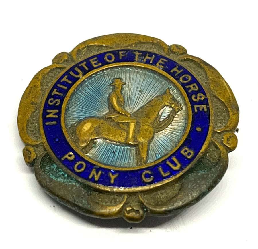 Vintage Fattorini Pony Club Badge