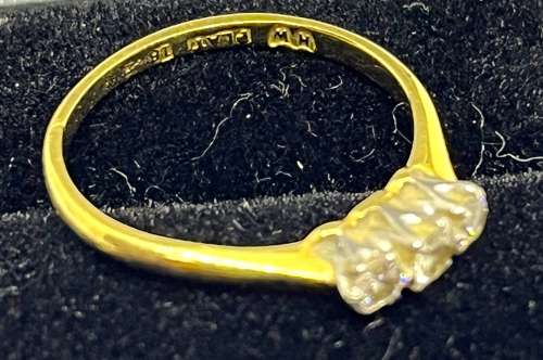 Antique 18ct Gold Platinum & Diamond Ring