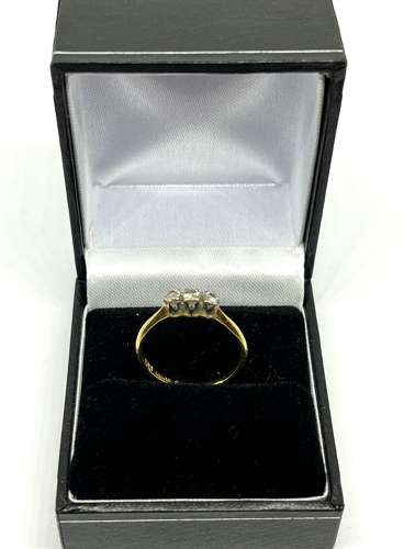 Antique 18ct Gold Platinum & Diamond Ring
