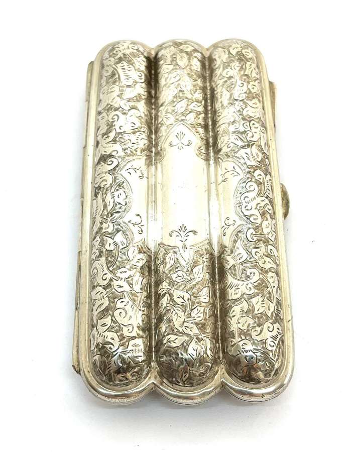 Fabulous Silver Triple Cigar Case