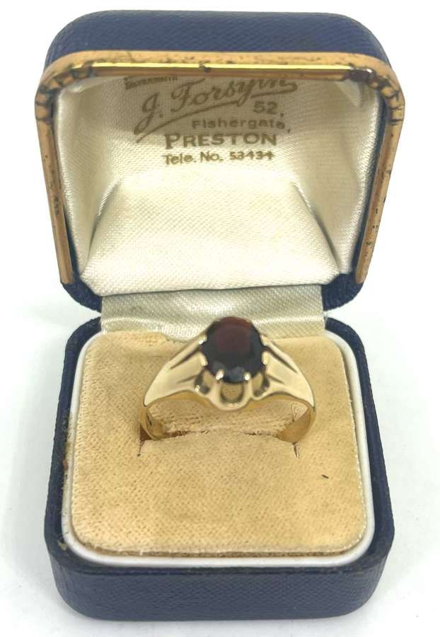 Gentleman's 9ct Gold & Garnet Gypsy Ring