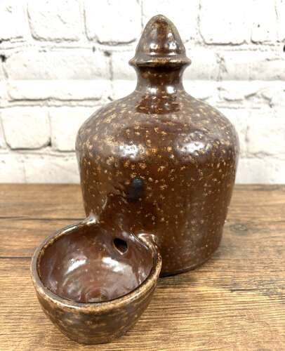 Slipware Birdfeeder
