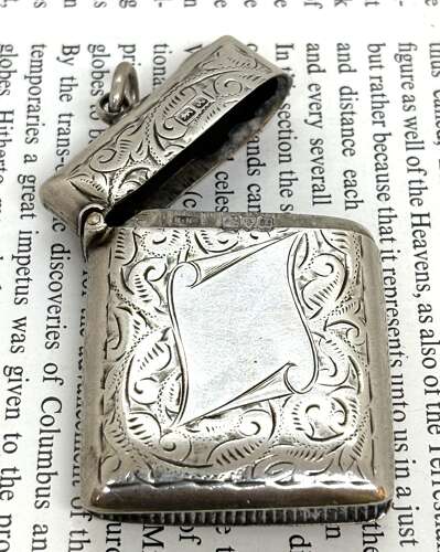 Chester Silver Vesta Case