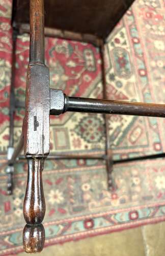 Fabulous Georgian Spider Leg Lamp Table