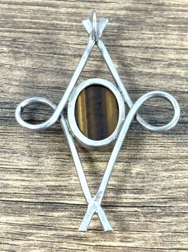 Silver & Tiger's Eye Cabochon Pendant